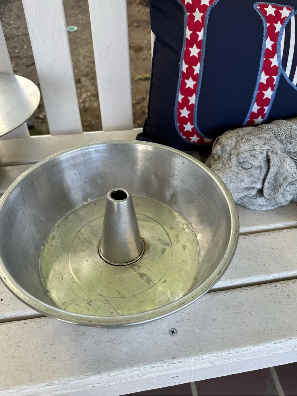 Vintage Aluminum Angel Food / Tube Cake Pans - Set of 2